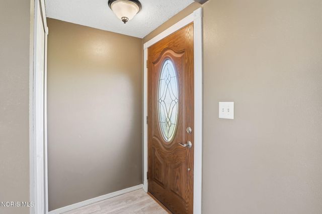 13923 Township Road 218, Van Buren, OH 45889