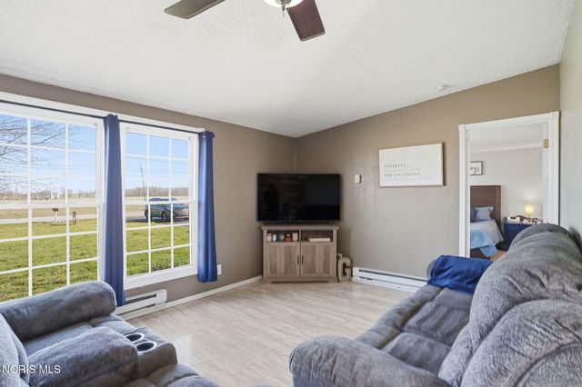 13923 Township Road 218, Van Buren, OH 45889