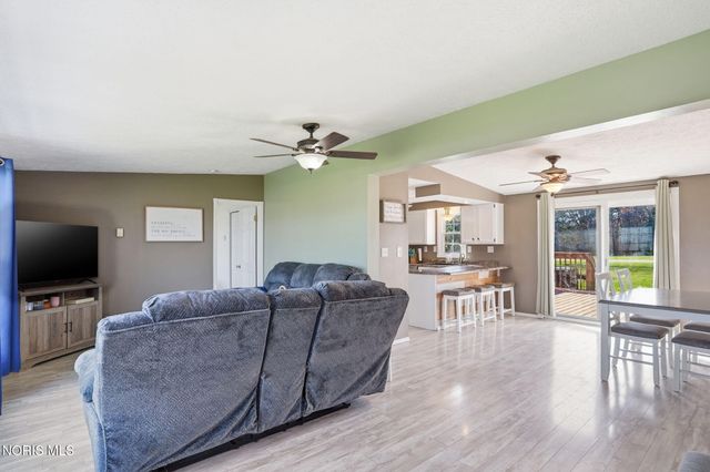 13923 Township Road 218, Van Buren, OH 45889