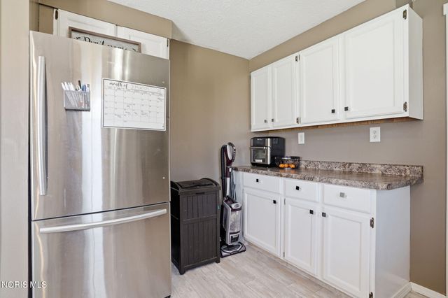 13923 Township Road 218, Van Buren, OH 45889