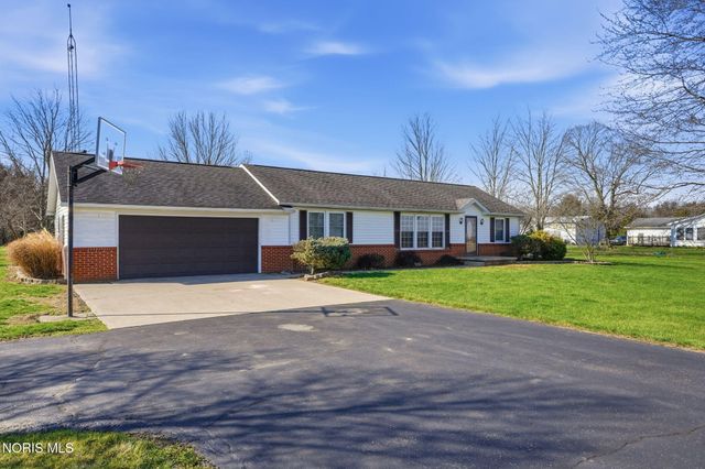 13923 Township Road 218, Van Buren, OH 45889