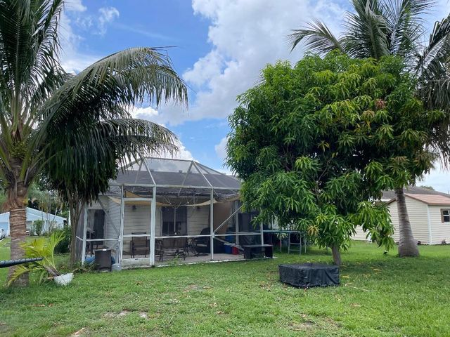 9129 Carma Drive, Boynton Beach, FL 33472