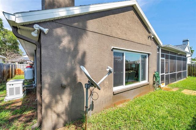 1747 WOOD BROOK STREET, Tarpon Springs, FL 34689