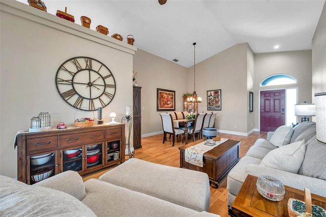 1747 WOOD BROOK STREET, Tarpon Springs, FL 34689