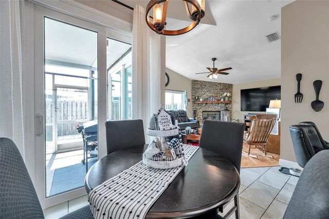 1747 WOOD BROOK STREET, Tarpon Springs, FL 34689