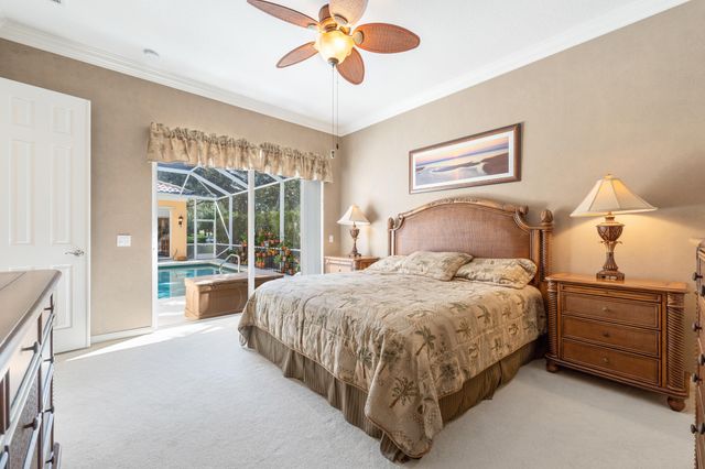 3723 COMMUNITY Drive, Jupiter, FL 33458