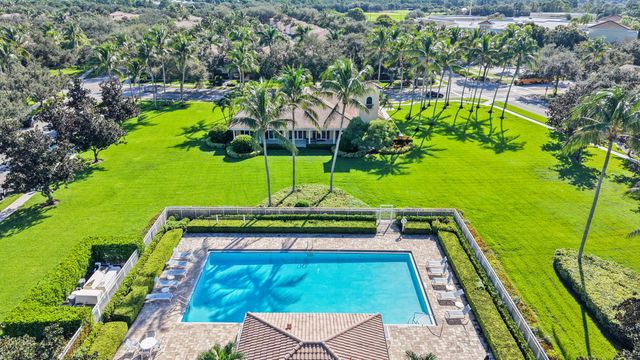 3723 COMMUNITY Drive, Jupiter, FL 33458