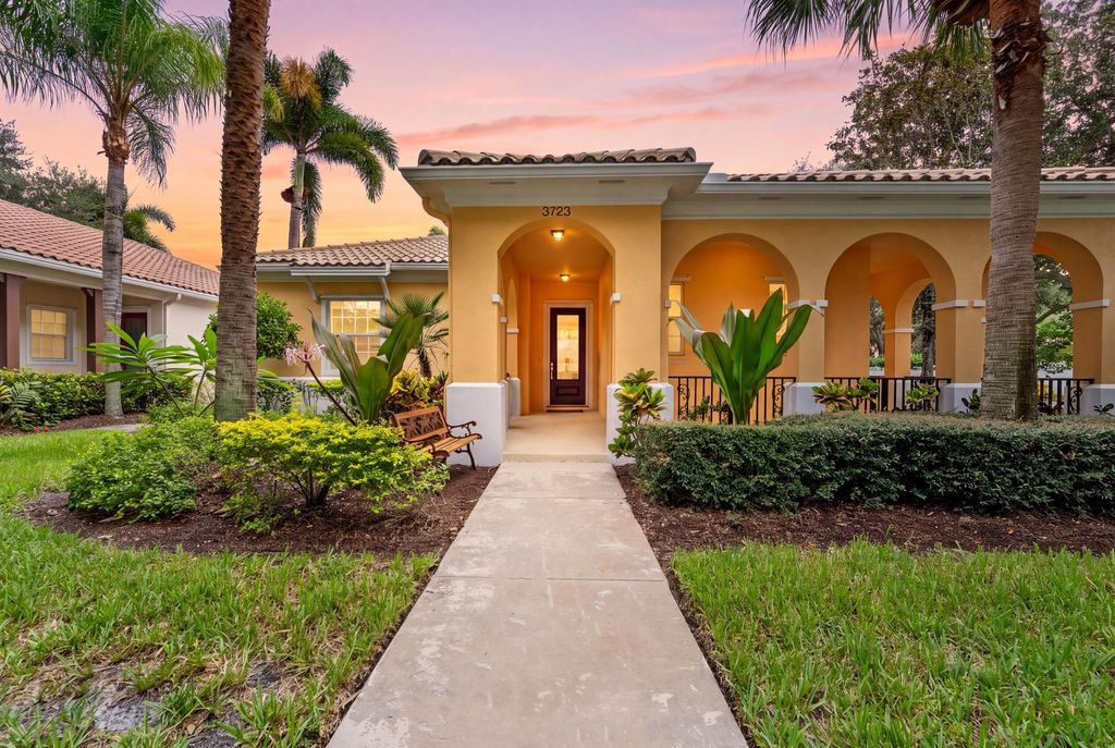 3723 COMMUNITY Drive, Jupiter, FL 33458