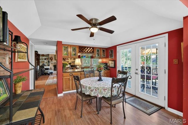 15327 Grantley Drive, Chesterfield, MO 63017