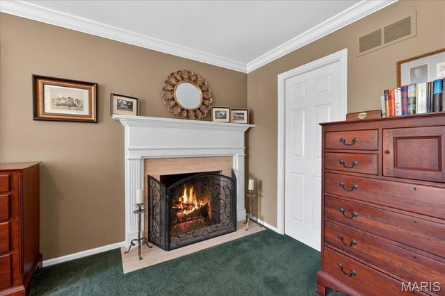 15327 Grantley Drive, Chesterfield, MO 63017