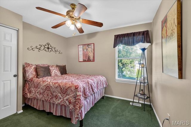 15327 Grantley Drive, Chesterfield, MO 63017