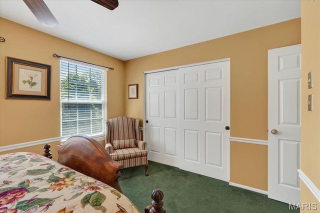 15327 Grantley Drive, Chesterfield, MO 63017