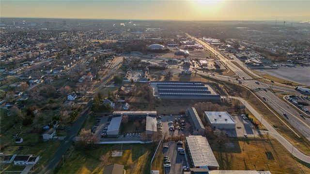 2939 12th Avenue SW, Cedar Rapids, IA 52404