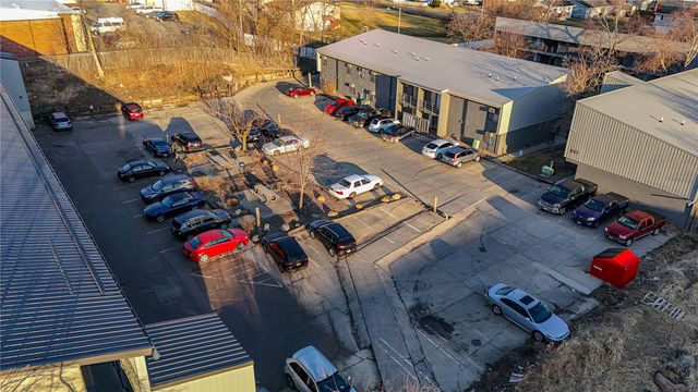 2939 12th Avenue SW, Cedar Rapids, IA 52404