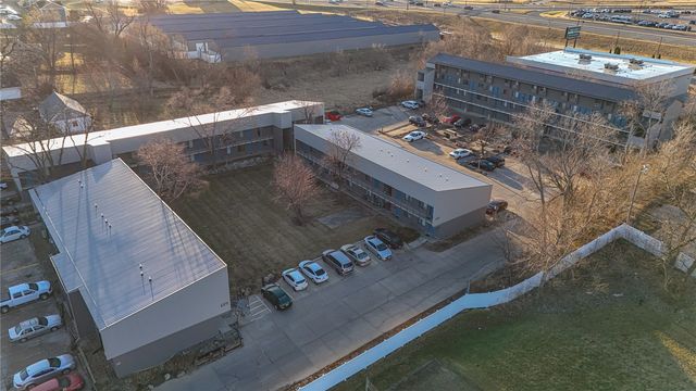 2939 12th Avenue SW, Cedar Rapids, IA 52404