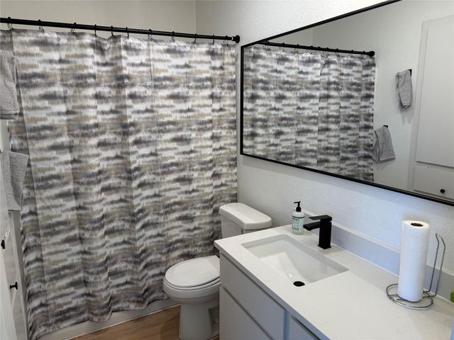 7313 Rhett PL, Austin, TX 78744