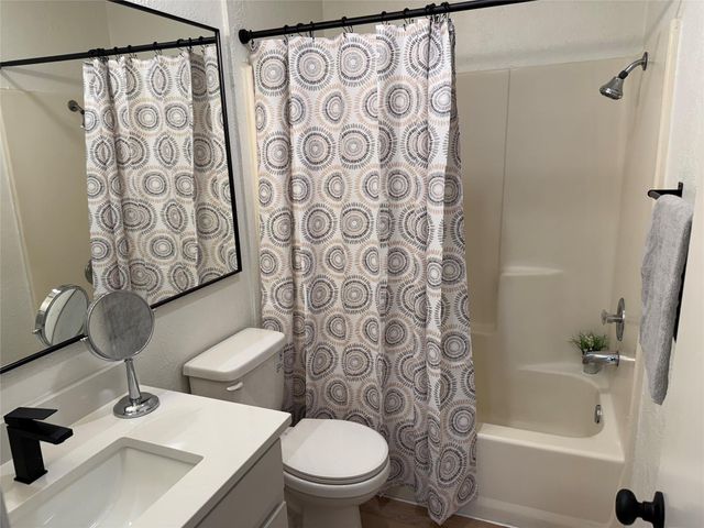 7313 Rhett PL, Austin, TX 78744