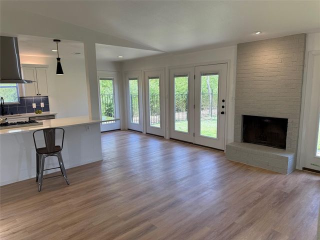 7313 Rhett PL, Austin, TX 78744