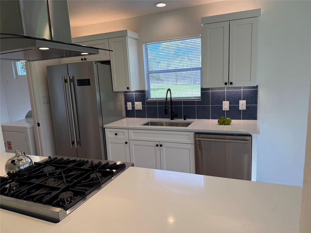 7313 Rhett PL, Austin, TX 78744