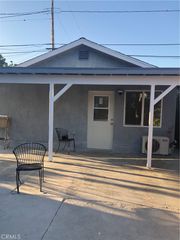 3616 W Victory, Burbank, CA 91505