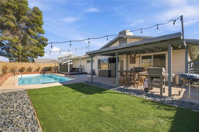 7624 Alina Avenue, Las Vegas, NV 89145