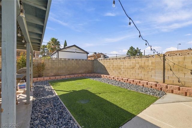7624 Alina Avenue, Las Vegas, NV 89145