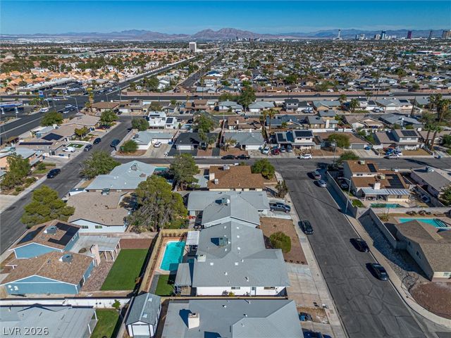7624 Alina Avenue, Las Vegas, NV 89145