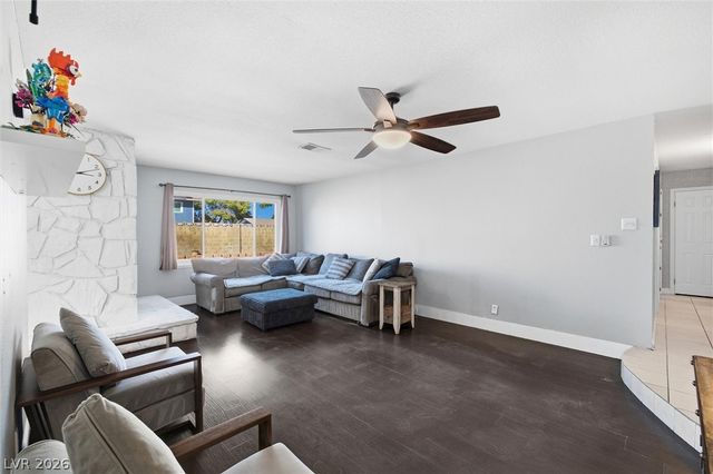 7624 Alina Avenue, Las Vegas, NV 89145