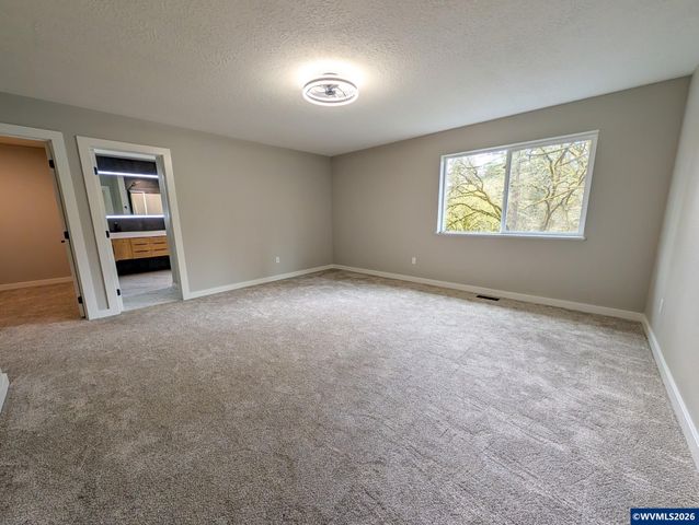 2381 NW Maier Ln, Albany, OR 97321