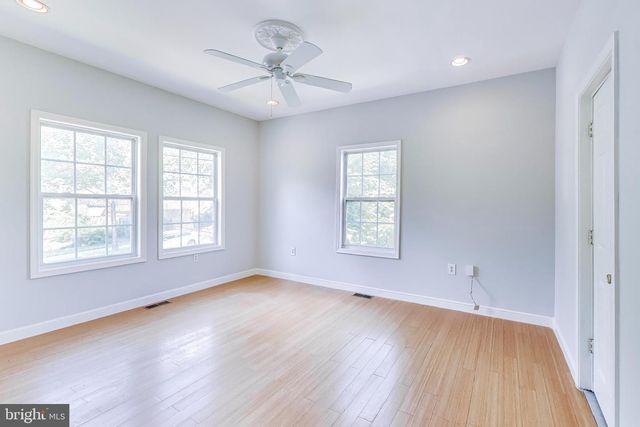 5713 EADS ST NE, Washington, DC 20019