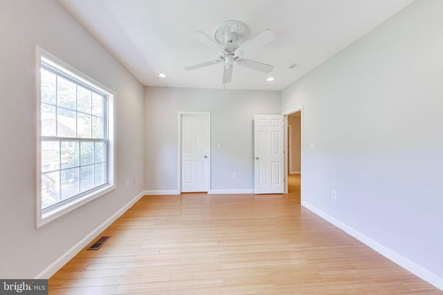 5713 EADS ST NE, Washington, DC 20019