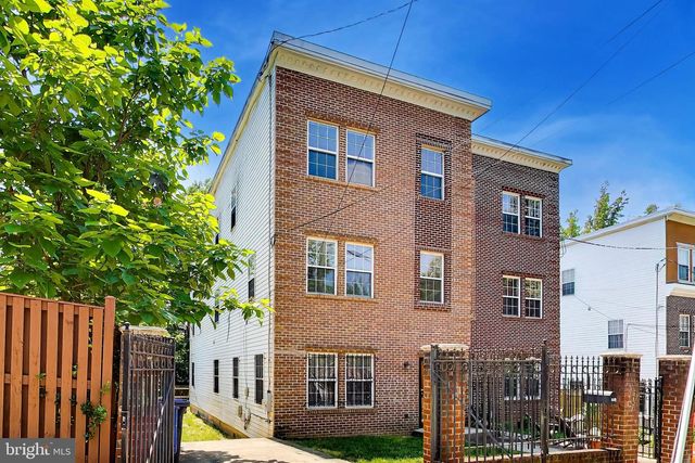 5713 EADS ST NE, Washington, DC 20019