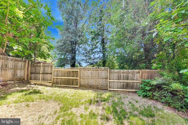5713 EADS ST NE, Washington, DC 20019