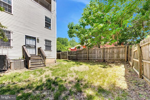 5713 EADS ST NE, Washington, DC 20019