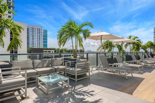 229 SW 9th St 208, Miami, FL 33130