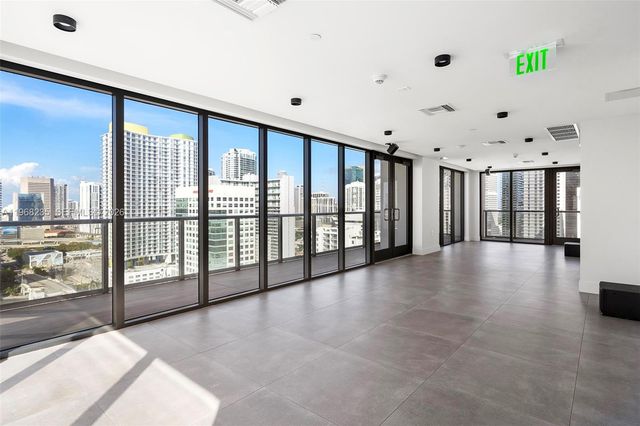 229 SW 9th St 208, Miami, FL 33130