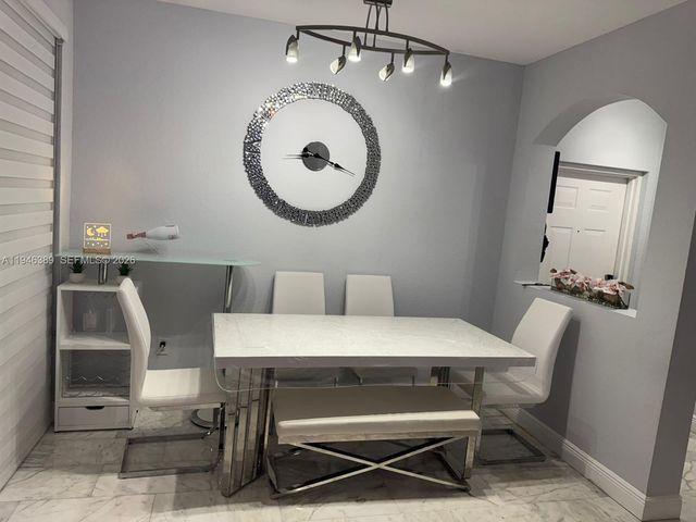 4301 SW 160th Ave 215, Miramar, FL 33027