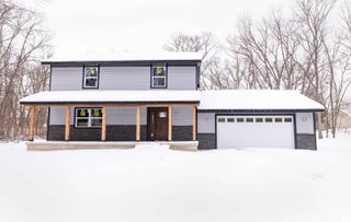 51249 Courtyard Lane, Elkhart, IN 46514