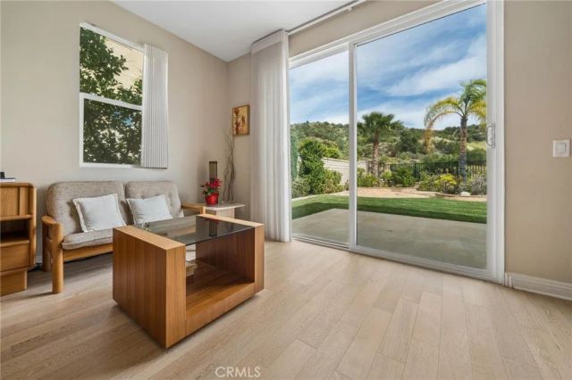28426 Steel Lane, Valencia, CA 91354