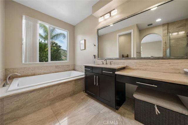 28426 Steel Lane, Valencia, CA 91354