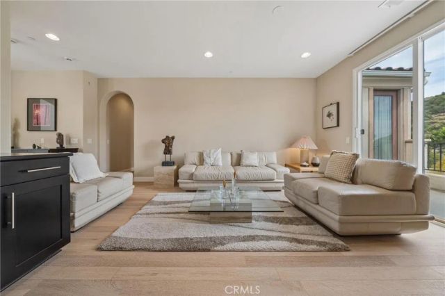 28426 Steel Lane, Valencia, CA 91354