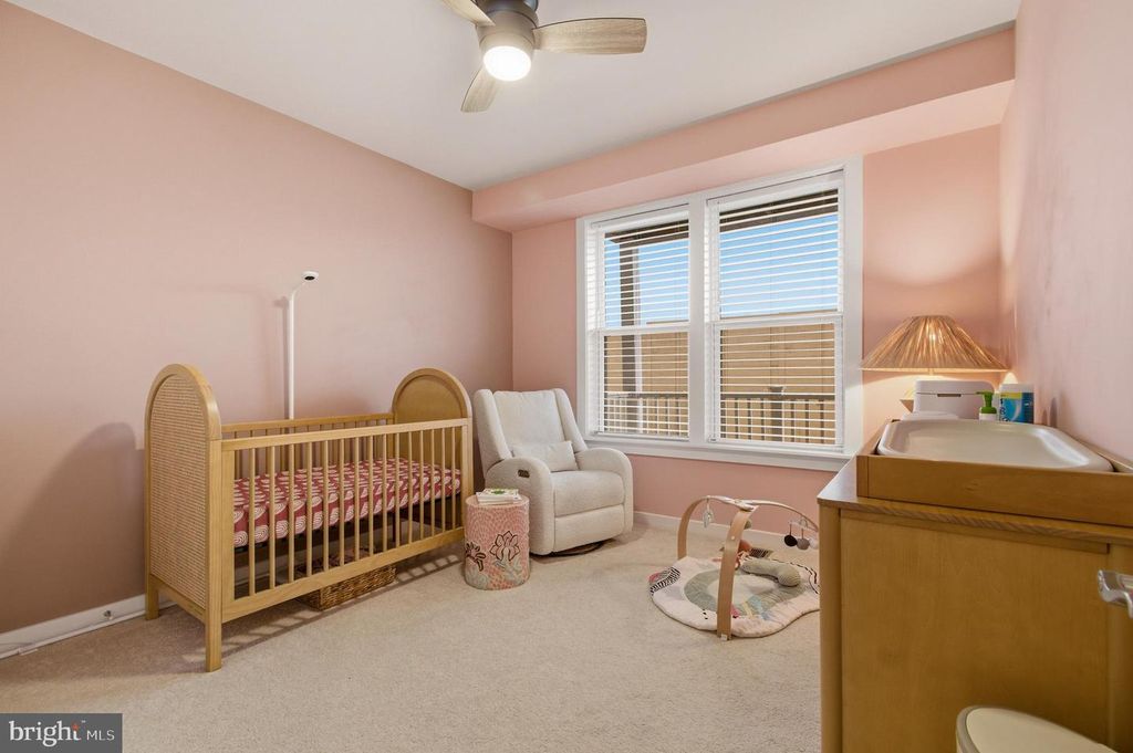 Image 29 of property listing at 16126 CONNORS WAY #87, Rockville, MD 20855