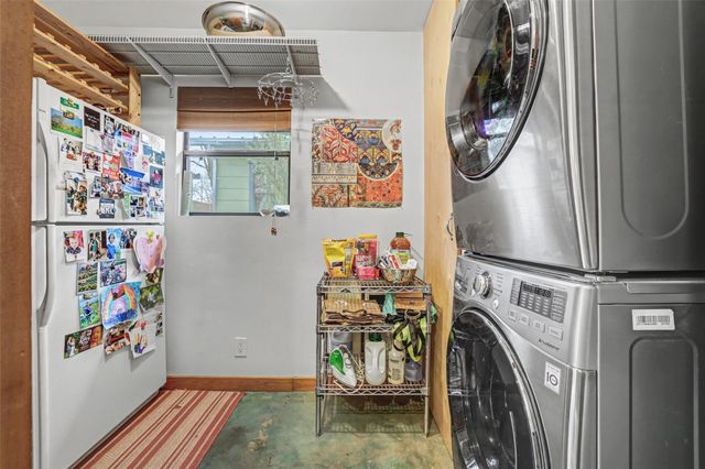 4621 Banister LN, Austin, TX 78745