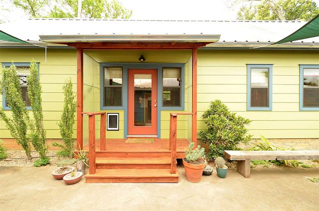 4621 Banister LN, Austin, TX 78745