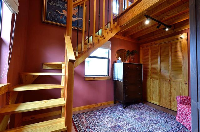 4621 Banister LN, Austin, TX 78745