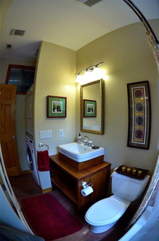 4621 Banister LN, Austin, TX 78745