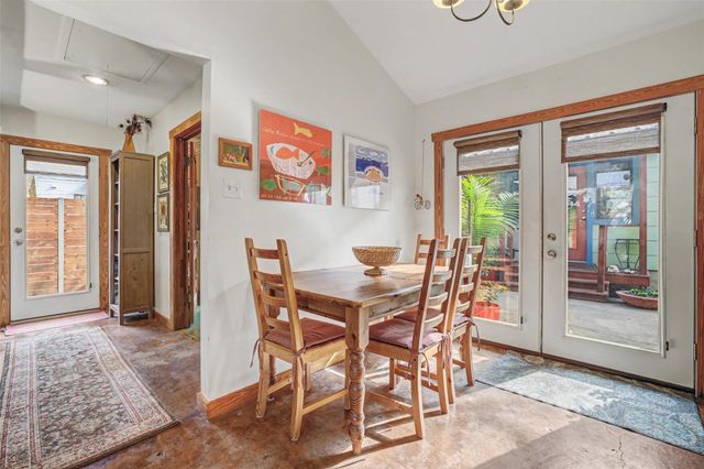 4621 Banister LN, Austin, TX 78745