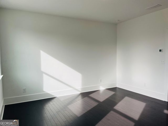 1568 Driggs Drive NW, Atlanta, GA 30318