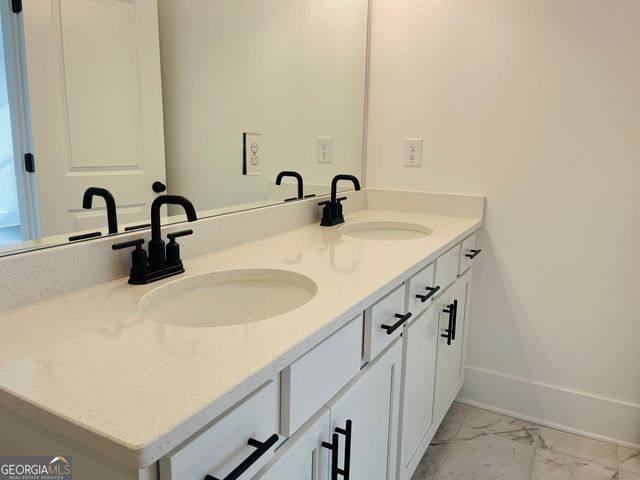 1568 Driggs Drive NW, Atlanta, GA 30318