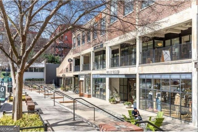 1568 Driggs Drive NW, Atlanta, GA 30318